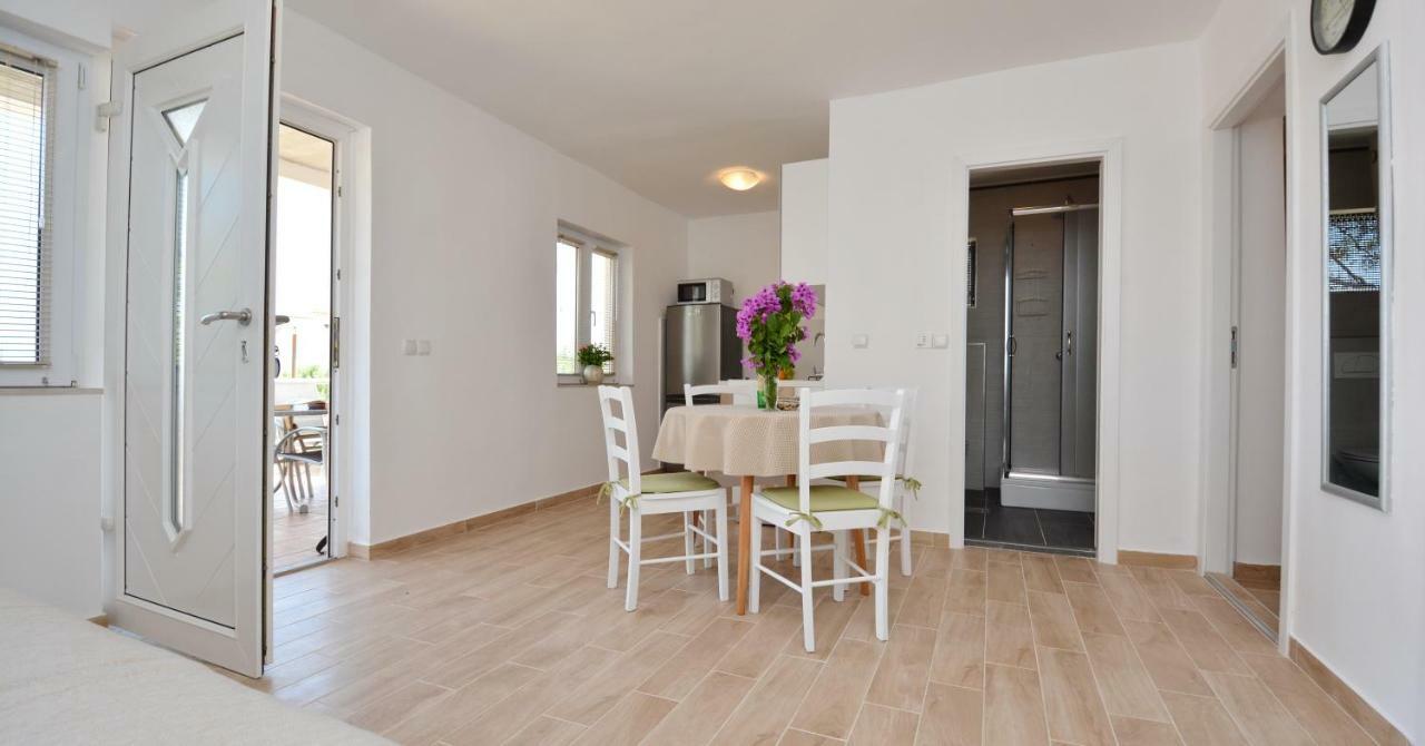 Apartmani Cesarec Basina Dış mekan fotoğraf